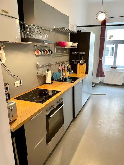 Klimatisierte Sehr Zentrale Wohnung-Loftstyle- Wien Ngoại thất bức ảnh